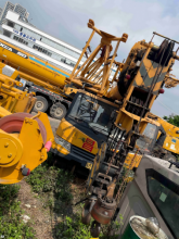 XCMG Official 25 Ton Used Truck Crane XCT25L5 with Genuine Spare Parts and Components